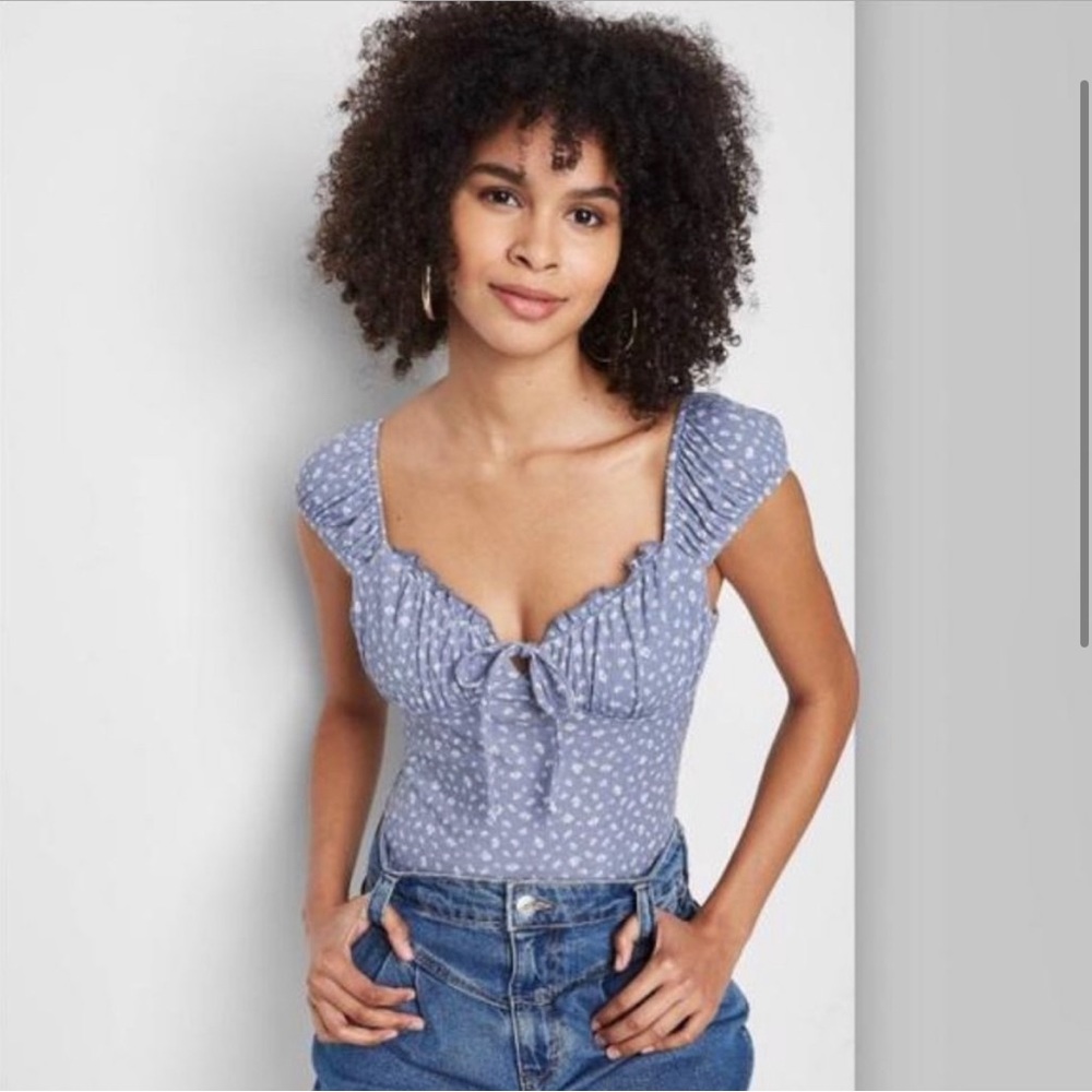 Wild Fable Blue Floral Bodysuit Font Knot Milkmaid Short Sleeve Size Small